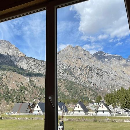 Hotel Bujtina Izet Selimaj Valbone Zewnętrze zdjęcie